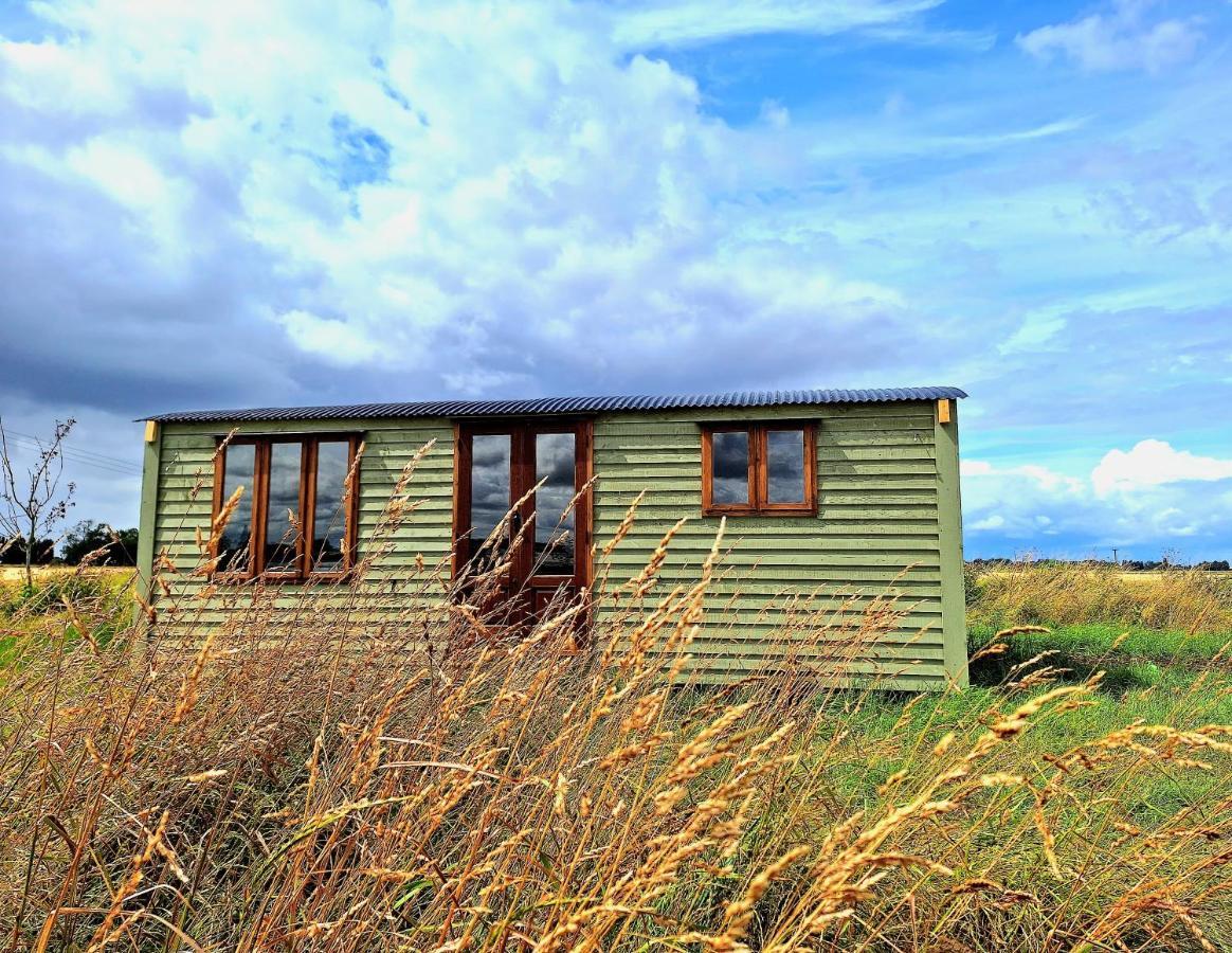 Villa Boyce Fen Farm Retreat Glamping & Fishery Wisbech Exterior foto